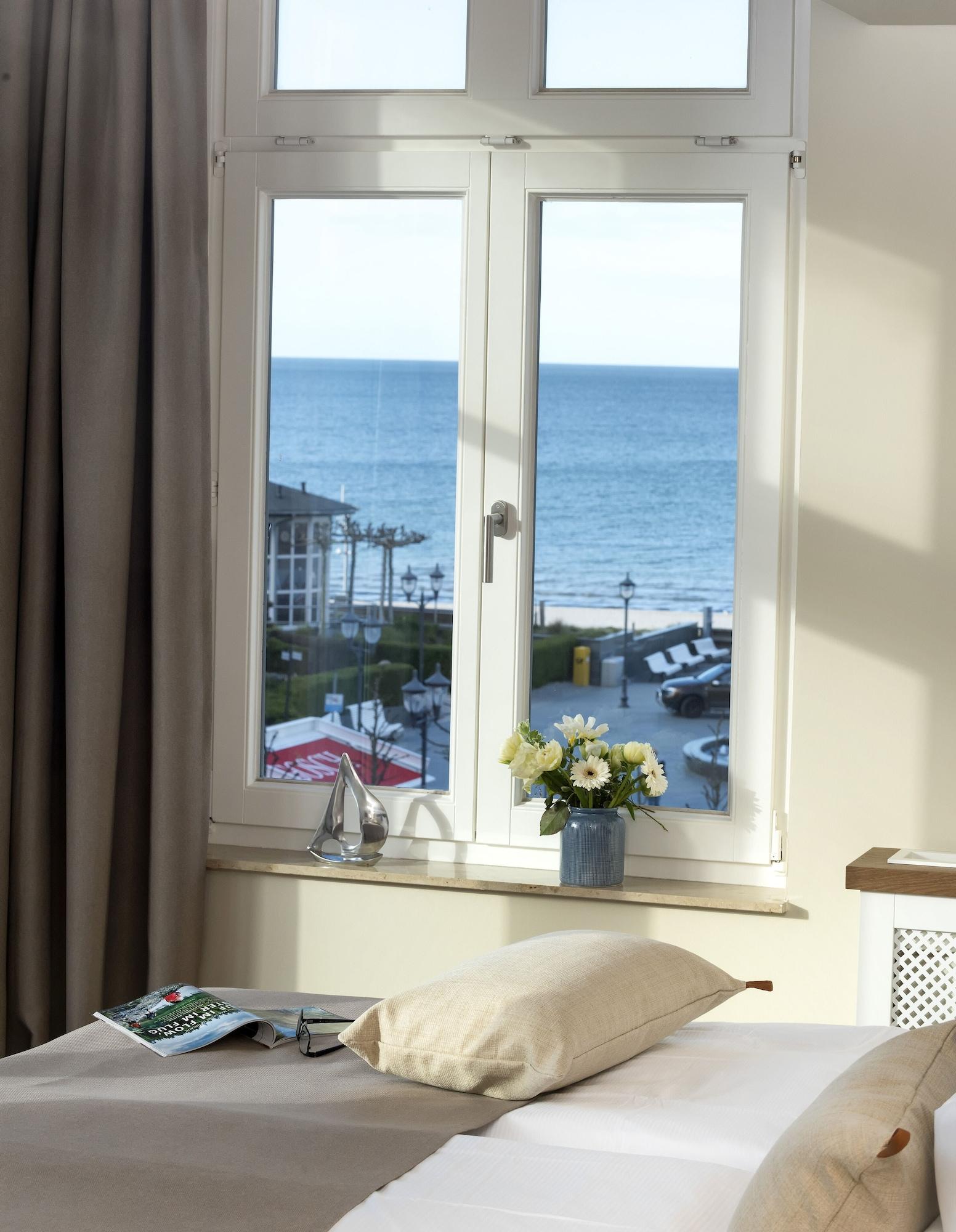 Loev - Vela Hotels Binz Exterior photo